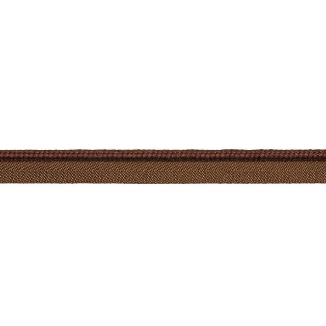 Traditional Schumacher Cedric Cotton Lip Cord Medium Trim In Brown For Sale - Image 3 of 3