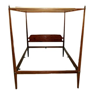 Late 20th Century Eldred Wheeler Mahogany Queen Size Canopy Bed For Sale