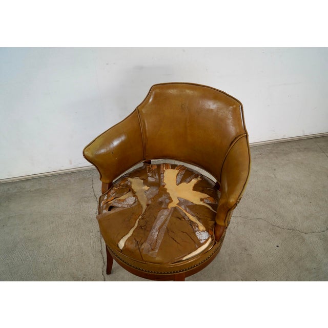 1960’s Mid-Century Modern Leather & Walnut Swivel Armchair For Sale - Image 10 of 12