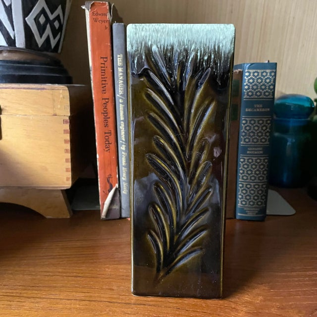 Mid-Century Modern 1970s Hull Tall Green Drip Glaze Vase For Sale - Image 3 of 8