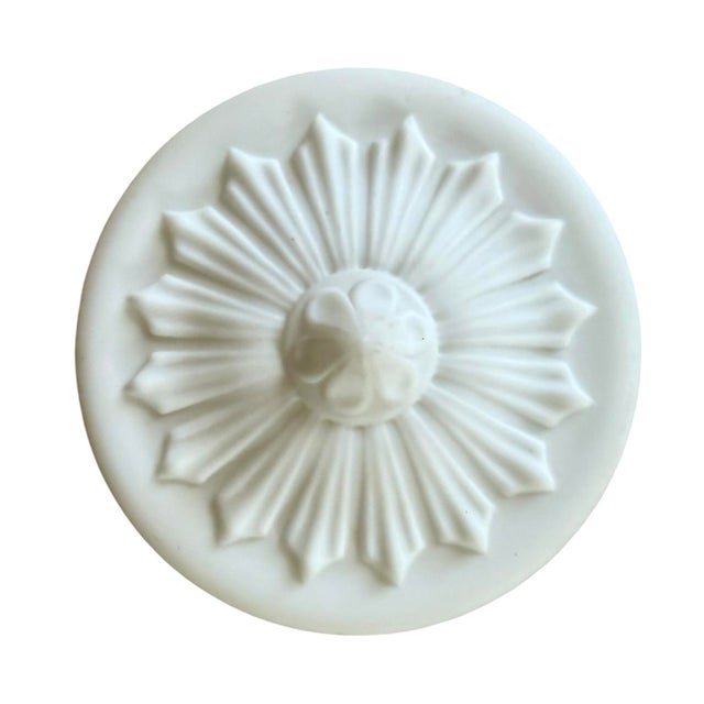 Victorian Antique Ceiling Light Fixture With Cast Acanthus Motif For Sale - Image 3 of 6