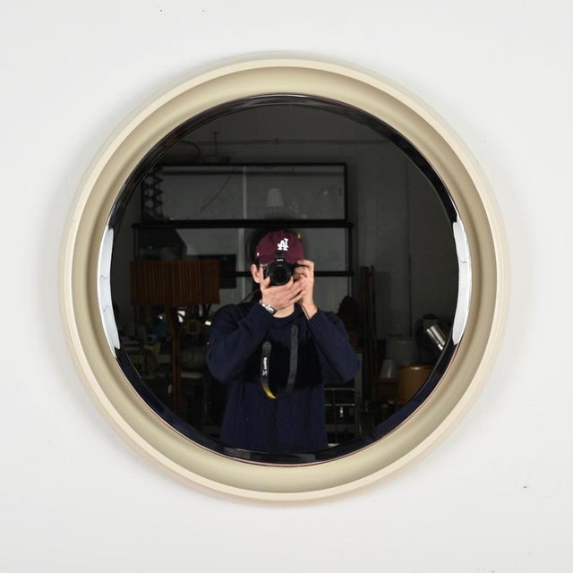 Glass Large Italian Round Backlit Beveled White Mirror in Wood, Italy, 1970s For Sale - Image 7 of 17