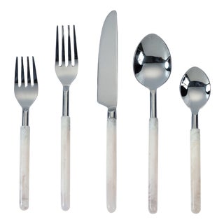 Frose Resin Silver Stainless Steel Flatware - Set of 5 Pieces - Service For 1 For Sale