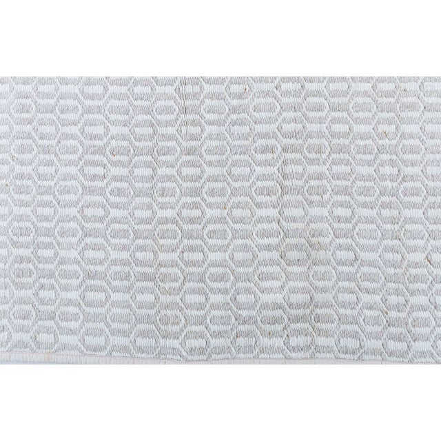 Contemporary Beige Flat-Weave Wool Rug by Doris Leslie Blau For Sale - Image 4 of 8