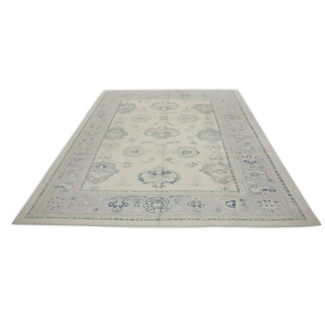Early 21st Century Cream & Blue Floral Design Handwoven Wool Turkish Oushak Rug 8'10" X 11'1" For Sale In Houston - Image 6 of 8