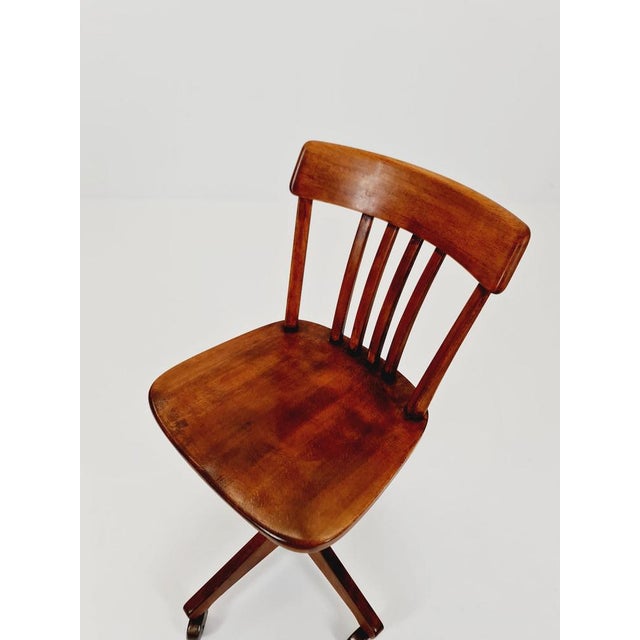 Bauhaus Swivel Office Chair in Wood by Der Ferderdreh, 1930s For Sale - Image 4 of 11