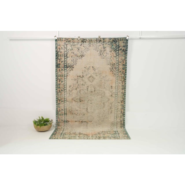 1970s Vintage Turkish Handmade Wool Cotton Beige Area Rug For Sale In San Francisco - Image 6 of 13