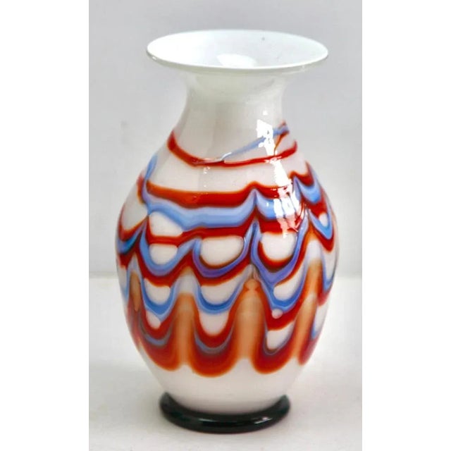 Vintage Space Age Opaline Florence Vase from Empoli, 1955 For Sale - Image 3 of 8