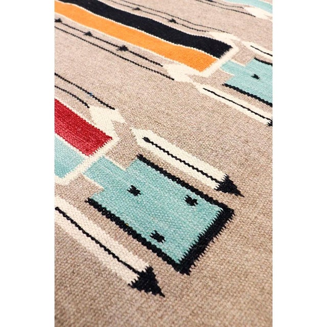 Traditional Tuscany Wool Mocha Area Rug, 3' 2'' X 4'11'' For Sale - Image 3 of 6