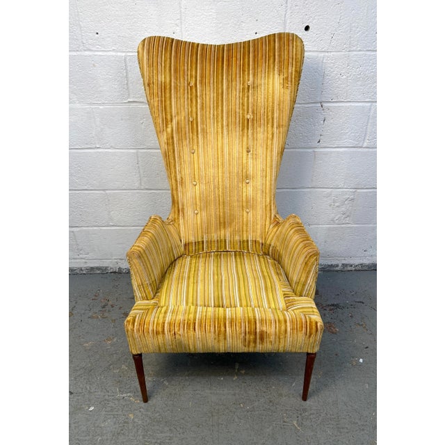 Pair of Mid 20th Century Luxurious High-Backed Chairs For Sale - Image 4 of 12