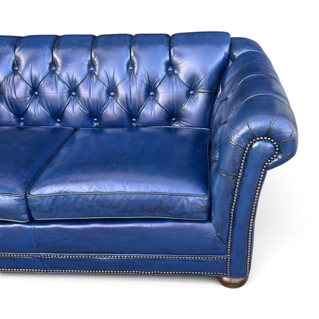 Vintage Chesterfield Navy Blue Tufted Leather Loveseat W/ Brass Trim For Sale - Image 4 of 16