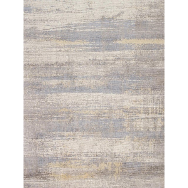 Spread this pretty area rug next to your bed or in your children's play room for a soft, cushioning surface for your feet....