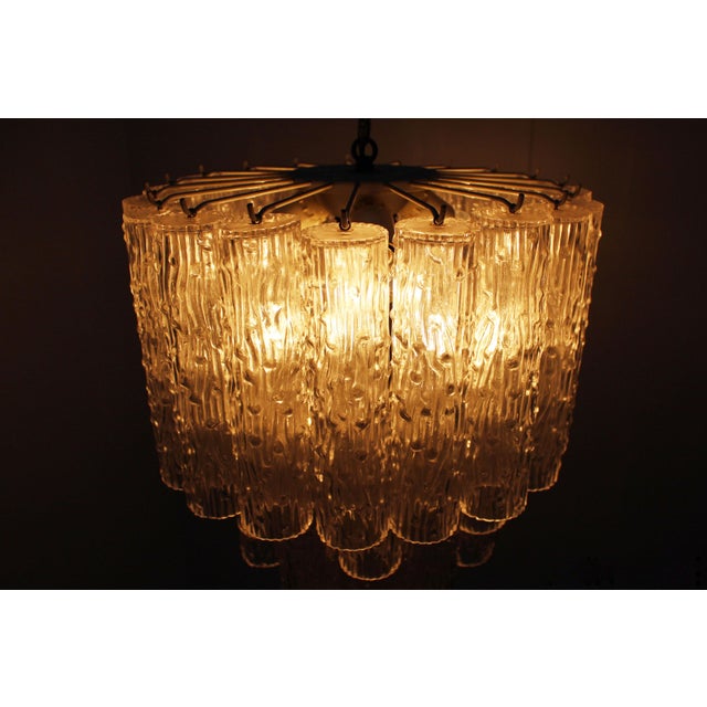 Venini Mid-Century Italian Murano Glass 4-Tier Tronchi Chandelier by Toni Zucherri for Venini, 1960 For Sale - Image 4 of 11