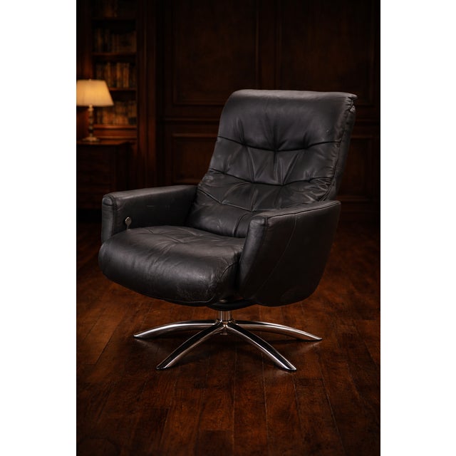 Black Vintage Black Leather Chair with Chrome X-Frame Base, 1980s For Sale - Image 8 of 8