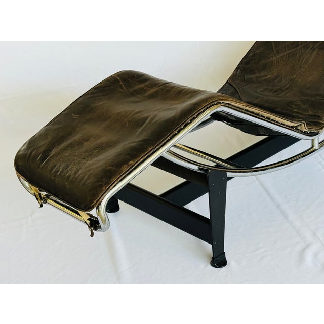 1970’s Lc4 Lounge by Le Corbusier for Cassina For Sale In Palm Springs - Image 6 of 18
