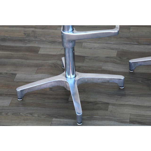 Set of 3 Mid-Century Modern Butcher Block & Chrome Swivel Bar Stools, 1970s For Sale - Image 12 of 18
