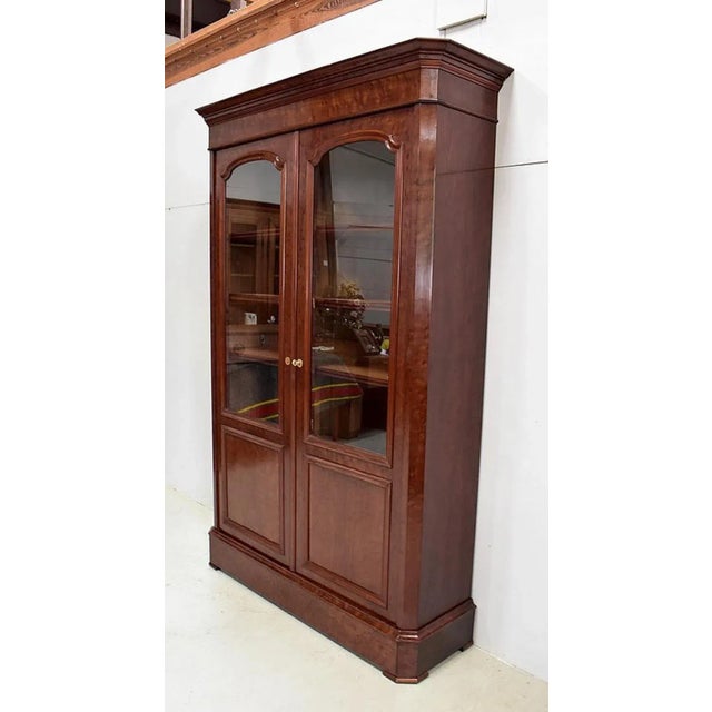 19th Century Mahogany Veneer Cabinet For Sale - Image 3 of 18