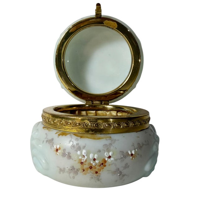 19th Century Victorian Wavecrest Box by Cf Monroe For Sale - Image 4 of 10