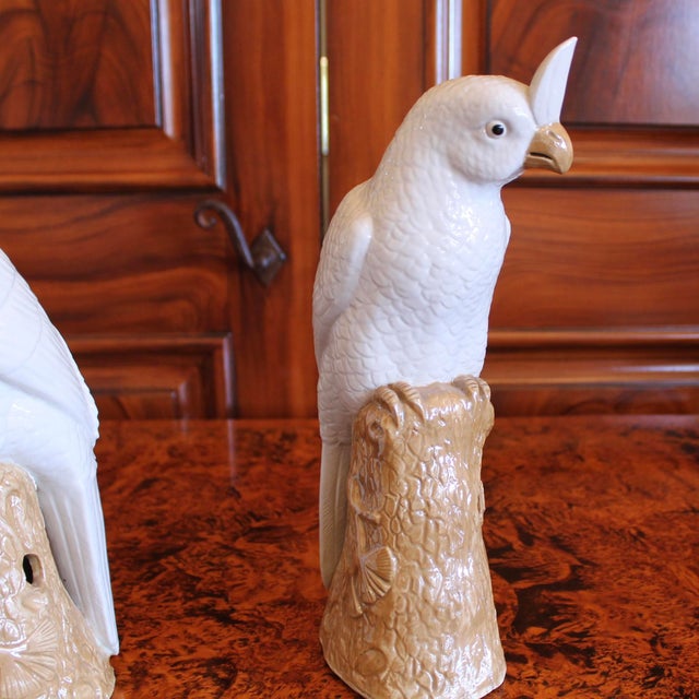 White Chinese Export Porcelain Cockatoos - A Pair For Sale - Image 8 of 14