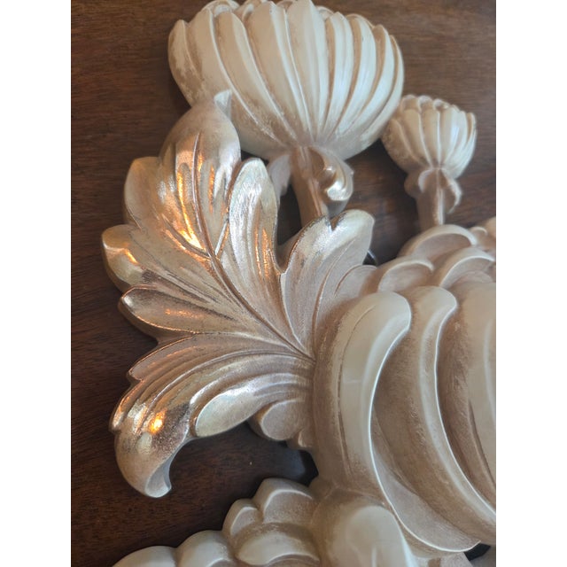 Plastic Mid Century Syroco Flower Chrysanthemum Wall Hanging Decor For Sale - Image 7 of 10
