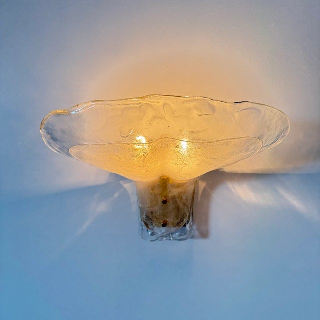 Large Brass and Melting Glass Petal Sconce by J. T. Kalmar for Kalmar, 1970s For Sale - Image 16 of 18