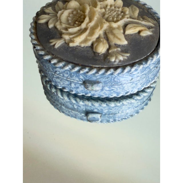 Vintage 1970s Victorian Revival Estée Lauder Flower Cameo Solid Perfume Compact For Sale - Image 15 of 16