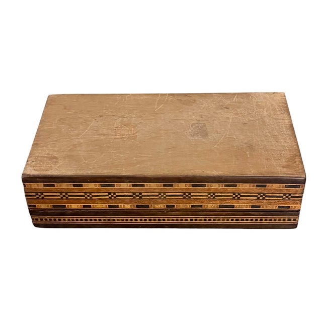 Shell Antique Anglo Indian Inlaid Bone and Mother of Pearl Decorative Box For Sale - Image 7 of 7