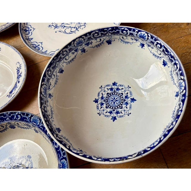 Large Antique Plates, Late 19th-Early 20th Century, Set of 5 For Sale - Image 6 of 18