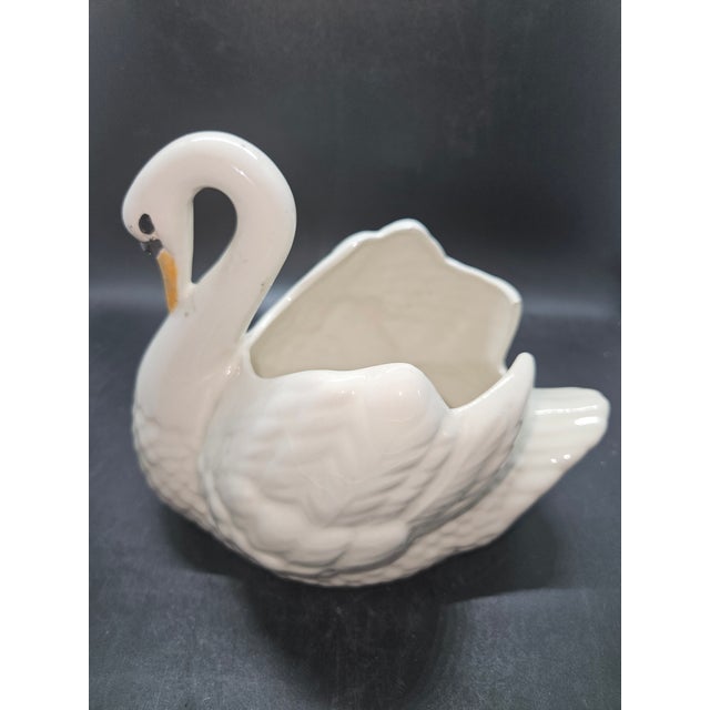 Mid-Century Modern Vintage 1979 Holland Mold Hand Painted Yellow Bill Swan Figurine Bowl Planter For Sale - Image 3 of 4