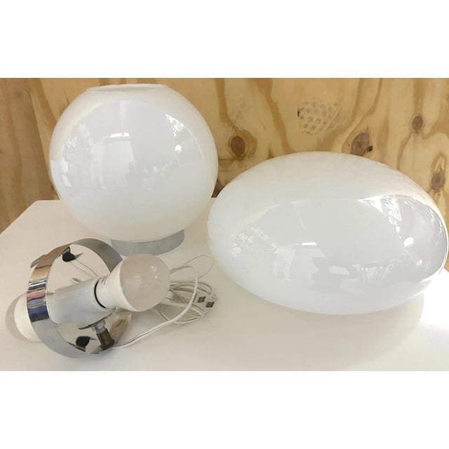 Chrome Carlo Nason for Mazzega, Mod White Murano Glass & Chrome Mushroom Lamp For Sale - Image 8 of 9