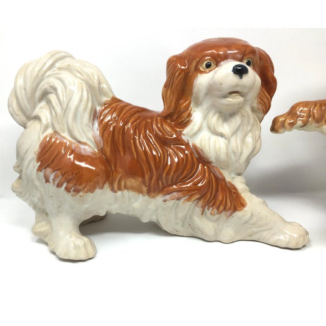 English Vintage Staffordshire Style Lifesize Majolica Cavalier King Spaniel Ceramic Dog Figurines - Set of 2 For Sale - Image 3 of 10