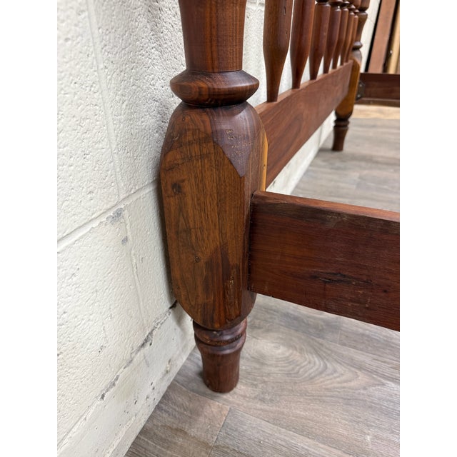 Vintage Full Size Jenny Lind Cannonball Finial Spindle or Spool Bed For Sale - Image 9 of 17