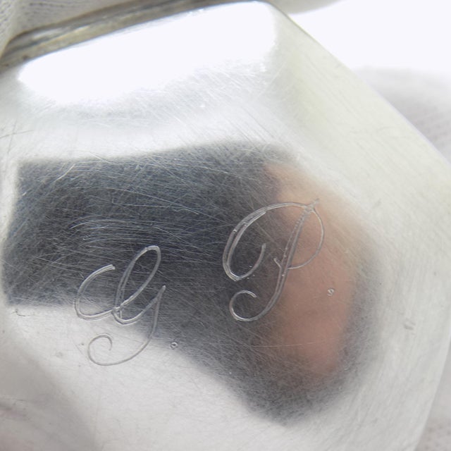 Vintage Italian Handmade Genuine Sterling Silver Engraved Hexagon Pill Snuff Trinket Box For Sale - Image 6 of 13