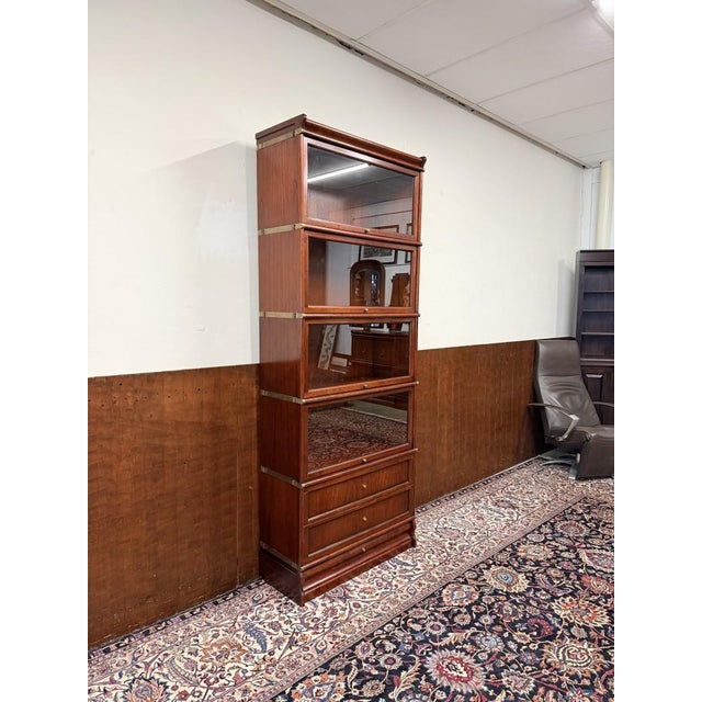 English Mahogany Bookcase from Globe Wernicke For Sale - Image 4 of 15