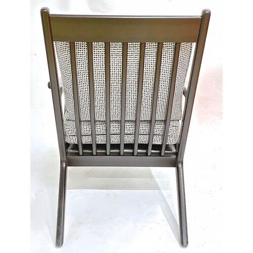 Vintage Mid-Century Modern Style Lounge Chair For Sale - Image 4 of 13