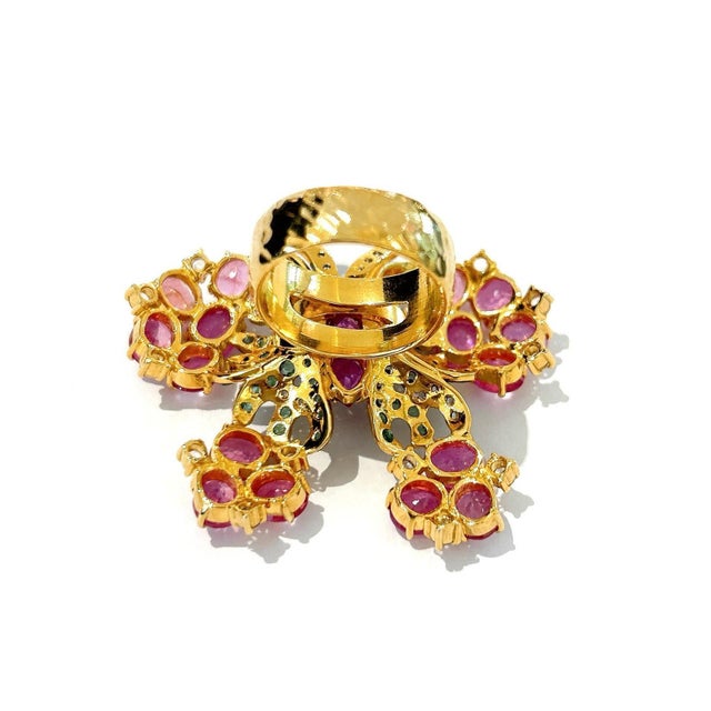 Art Deco Bochic "Orient" Multi Sapphires & Ruby Cocktail Ring Set In 18K Gold & Silver For Sale - Image 3 of 18