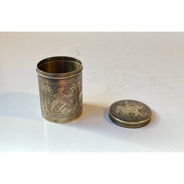 Gold Vintage Indian Tobacco Jar in Engraved Brass, 1970s For Sale - Image 8 of 8