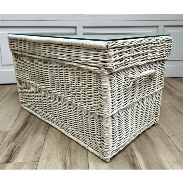 Wood Vintage White Wicker Blanket Chest Coffee Table With Glass Top For Sale - Image 7 of 12