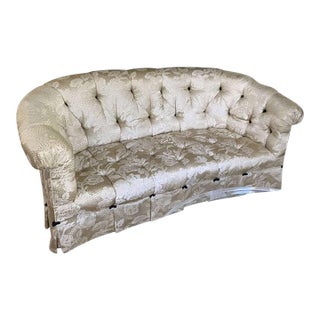 Vintage Classic Tufted Silk Loveseat For Sale