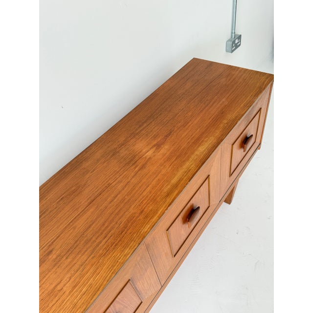 Mid-Century Modern Teak Stateroom Credenza from Stonehill, 1970s For Sale - Image 10 of 17