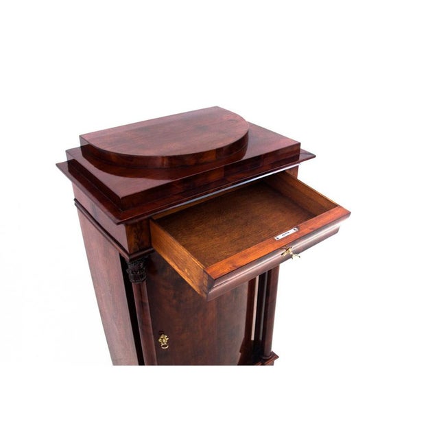 Mid 19th Century Antique European Chest of Drawers, 1850 For Sale - Image 5 of 13