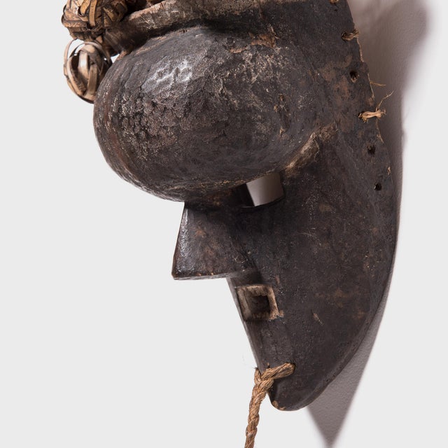 Mid 20th Century Congolese Salampasu Mask, C. 1950 For Sale - Image 5 of 5