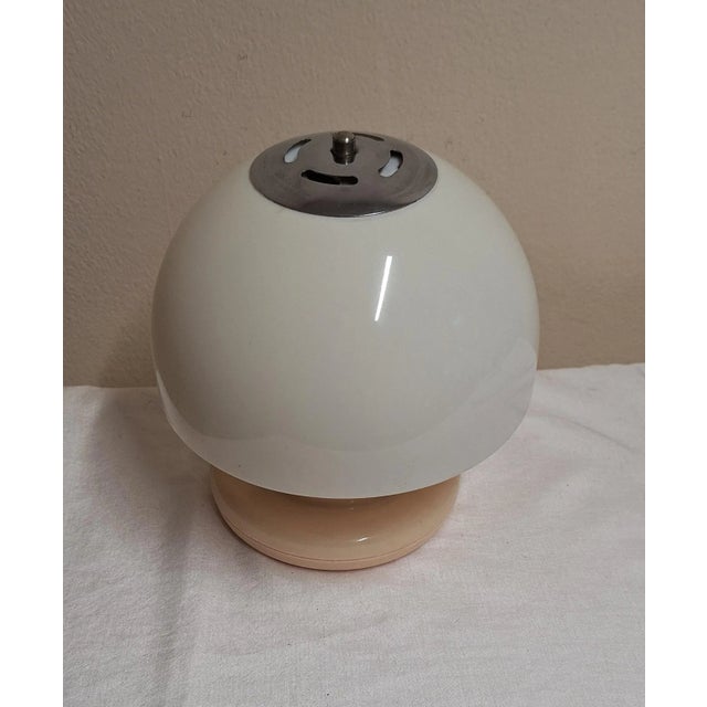 Vintage Table Lamp with Cream-Colored Plastic Base, White Plastic Shade and Chrome-Plated Mount with Sensor Circuit, 1970s For Sale - Image 4 of 8