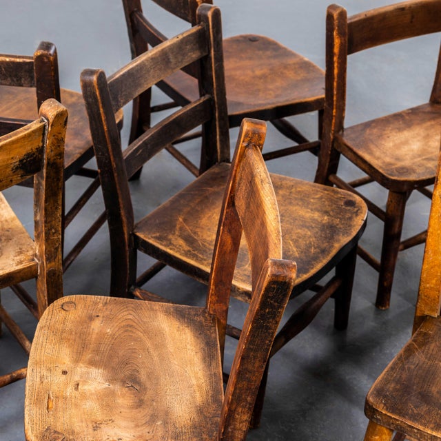 English Children's Chapel Chairs from Harlequin, 1940s, Set of 6 For Sale - Image 3 of 9