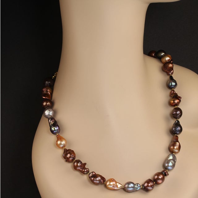This is part of Chairish’s Fine Jewelry assortment. Elevate your style with this stunning 23-24 inch expandable multi-...