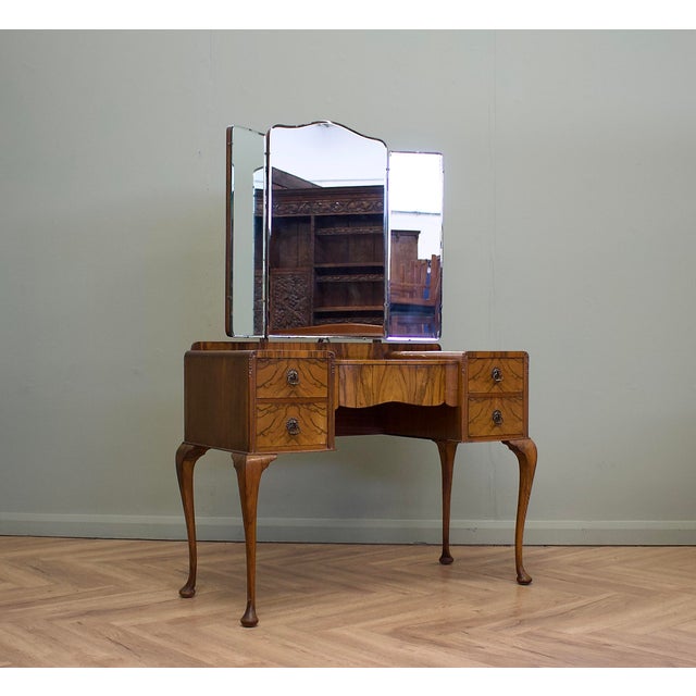 Art Deco Walnut and Walnut Veneer Dressing Table, 1930s For Sale - Image 12 of 12