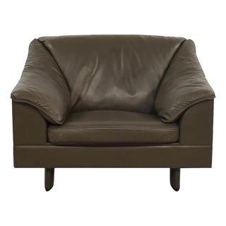 Vintage Poltrona Frau Leather “Serena” Lounge Chair by Tito Agnoli, 1980s For Sale