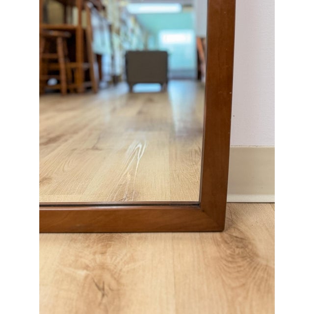 Mid 20th Century United Furniture MCM Curved Walnut Mirror Vintage Mid-Century Bedroom Mirror For Sale - Image 5 of 6