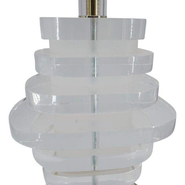 Mid-Century Modern Large 1970's Stacked Thick Lucite and Brass Accent Design Lamp For Sale - Image 3 of 7