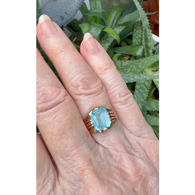 10k Yellow Gold With Faceted Blue Gemstone Ring For Sale In Tampa - Image 6 of 8